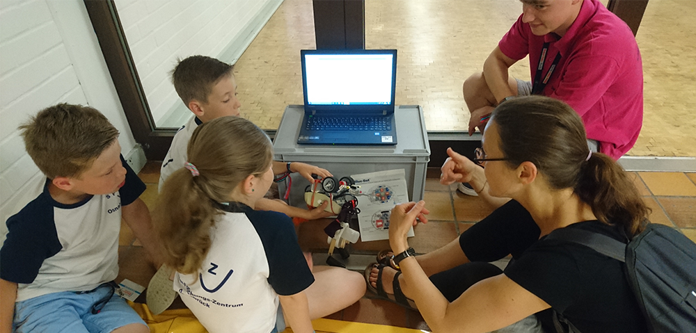Robotics-Team_Grundschule-Glane_SFZ-Osnabrueck_Maker-Faire_B.png